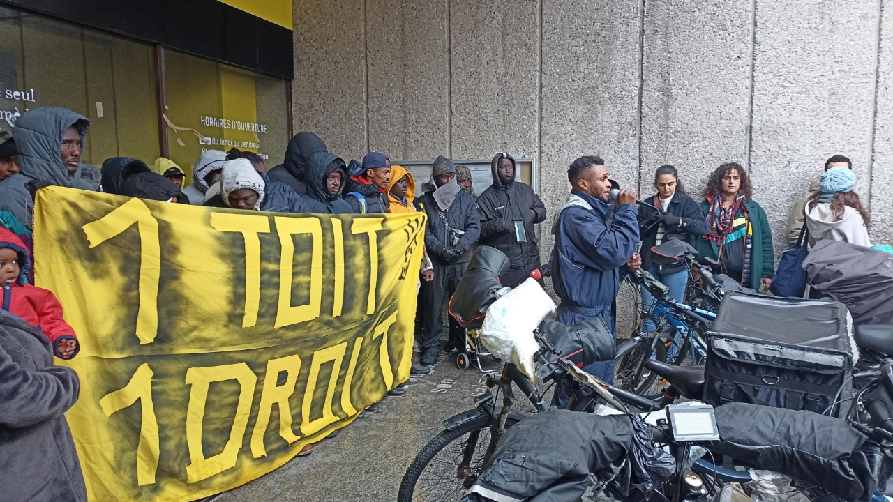 Familles SDF réfugiées à l'Hôtel de la Métropole de Grenoble : les élus interpellent l'Etat