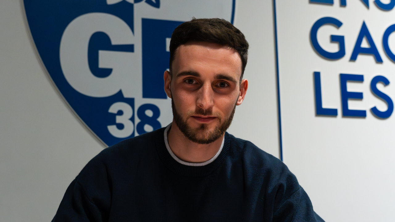 GF38 : un jeune attaquant d'Orléans rejoint Grenoble