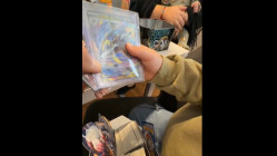 La belle mobilisation pour Nino apr&egrave;s le vol de ses cartes Pok&eacute;mon &agrave; Grenoble : "Faire le contrepoids &agrave; cette injustice"