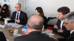 Fin annonc&eacute;e de l'usine Teisseire &agrave; Crolles : les &eacute;lus is&eacute;rois saluent la venue du ministre et r&eacute;affirment leur mobilisation