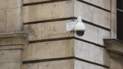 Le procureur tacle la mairie de Grenoble sur la lutte contre la d&eacute;linquance : "Seules 20 cam&eacute;ras fournissent des images utiles aux enqu&ecirc;teurs"