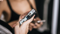 "L'Europe br&ucirc;lera" : un habitant de Saint-Egr&egrave;ve rattrap&eacute; par la justice pour des propos pro-Hamas sur TikTok