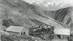 Sous les pistes de l'Alpe d'Huez dort le plus haut village minier m&eacute;di&eacute;val connu d'Europe