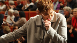 Gi&egrave;res : Rapha&euml;l Quenard de retour &ldquo;&agrave; la maison&rdquo; pour une soir&eacute;e d&eacute;dicace et un cin&eacute;-rencontre