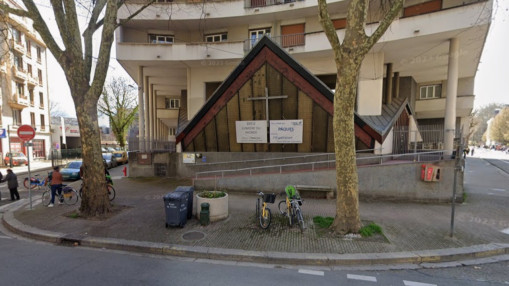 Édifiée en 1967, l'église Saint-Luc de Grenoble ferme ses portes et est en vente : son prêtre centenaire contraint de partir