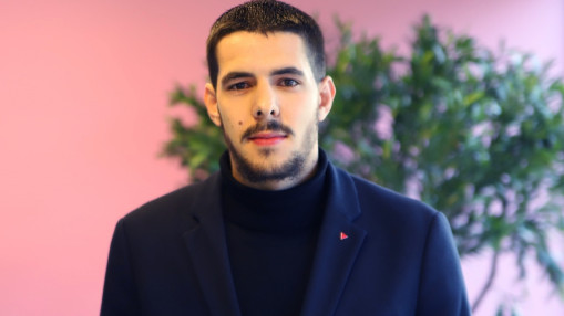 "Nous le renverrons dans les poubelles de l'Histoire" : Allan Brunon (LFI) s'en prend &agrave; Valentin Gabriac (RN)