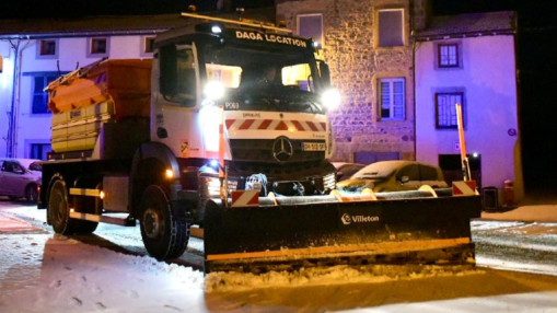 Neige et verglas : comment la M&eacute;tropole de Grenoble s&rsquo;organise pour maintenir les routes praticables