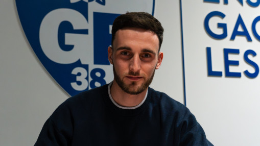 GF38 : un jeune attaquant d'Orl&eacute;ans rejoint Grenoble