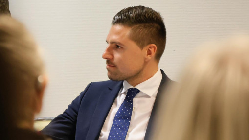 Municipales &agrave; Grenoble : le RN accuse Alain Carignon de basculer dans le camp Macron