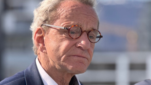 Municipales &agrave; Grenoble : Alain Carignon porte plainte et d&eacute;nonce une "campagne de caniveau"