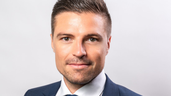 Restaurant chinois attaqu&eacute; &agrave; la voiture-b&eacute;lier : Valentin Gabriac (RN) d&eacute;nonce l&rsquo;ins&eacute;curit&eacute; &agrave; Grenoble