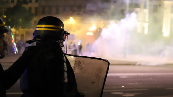 Grenoble : tensions, tirs de mortiers et commerces pill&eacute;s apr&egrave;s la victoire du PSG en Ligue des champions