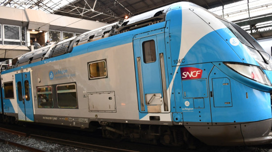 SNCF : 108 heures d&rsquo;interruption entre Grenoble et Chamb&eacute;ry pour installer un nouveau pont