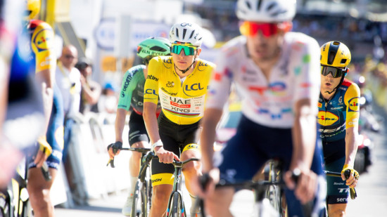 Tour de France : Tadej Pogacar &eacute;crase l&rsquo;Alpe d&rsquo;Huez et pulv&eacute;rise un record vieux de 31 ans