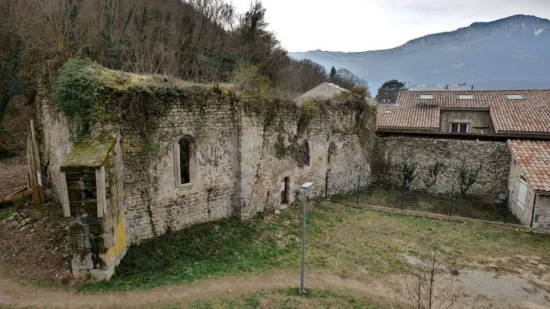 &Eacute;chirolles : une cagnotte de 50 000 euros pour sauver la chapelle des Templiers