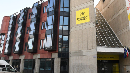 Finances de Grenoble Alpes M&eacute;tropole : l&rsquo;opposition alerte sur la dette et r&eacute;clame 5,2 millions d&rsquo;euros d&rsquo;&eacute;conomies
