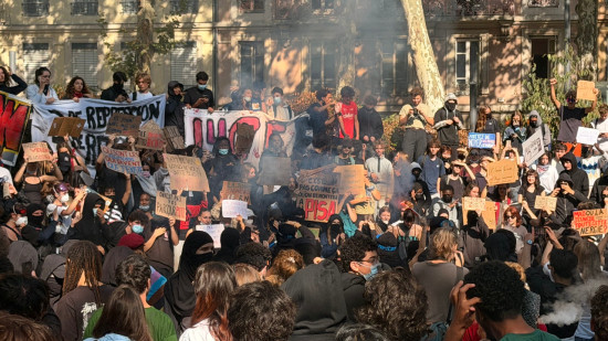 Mobilisation lyc&eacute;enne &agrave; Grenoble : environ six interpellations et deux policiers bless&eacute;s