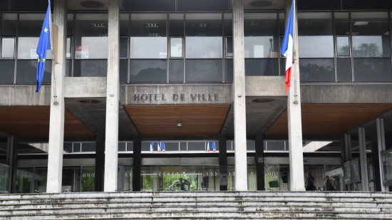Affaire Piolle/Martin : Alain Carignon veut que la Ville de Grenoble se constitue partie civile Affaire Piolle/Martin : Alain Carignon veut que la Ville de Grenoble se constitue partie civile