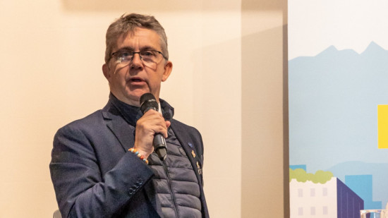 Christophe Ferrari (Métropole de Grenoble) auteur d'une tribune pour une "vraie" égalité femmes-hommes Christophe Ferrari (Métropole de Grenoble) auteur d'une tribune pour une "vraie" égalité femmes-hommes