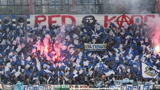 Faire Grenoble-Annecy en trottinette… Le pari fou de trois supporters isérois