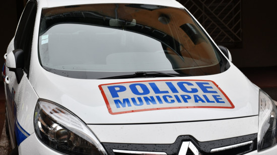 Grenoble : des policiers municipaux sanctionnés pour avoir pris en chasse un chauffard
