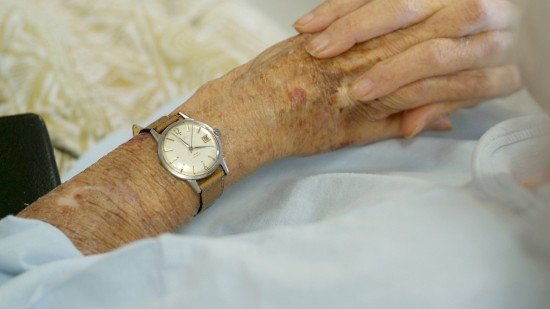 Grenoble : une vieille dame agressée sans raison ? Grenoble : une vieille dame agressée sans raison ?