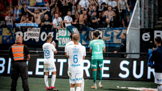 Guingamp-GF38 : Grenoble cale en Bretagne (2-2) Guingamp-GF38 : Grenoble cale en Bretagne (2-2)