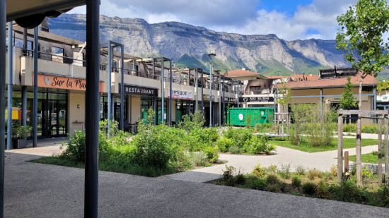 Incendie du centre commercial de Montbonnot-Saint-Martin : deux ados mis en examen puis laissés libres