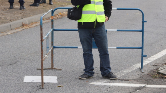 Près de Grenoble : des manifestants bloquent le centre de tri de La Tronche