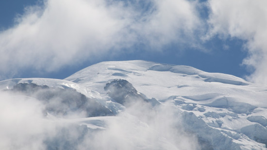 Près de Grenoble : plusieurs massifs concernés par un fort risque d’avalanches Près de Grenoble : plusieurs massifs concernés par un fort risque d’avalanches