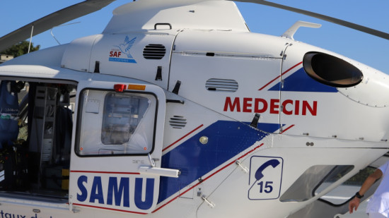 Près de Grenoble : une voiture entre en collision avec un motard à Crêts-en-Belledonne, ce dernier est gravement blessé Près de Grenoble : une voiture entre en collision avec un motard à Crêts-en-Belledonne, ce dernier est gravement blessé