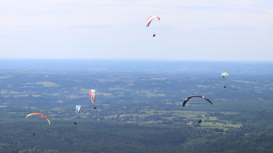 Un Grenoblois décède lors d’un grave accident de parapente dans les Alpes Un Grenoblois décède lors d’un grave accident de parapente dans les Alpes