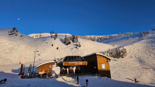 Chamrousse : un employé meurt percuté par une luge sur rail, une enquête ouverte Chamrousse : un employé meurt percuté par une luge sur rail, une enquête ouverte
