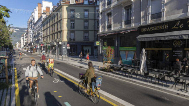 Chronov&eacute;lo du cours Berriat : l'opposition accuse la majorit&eacute; de fermer la porte &agrave; toute nouvelle concertation