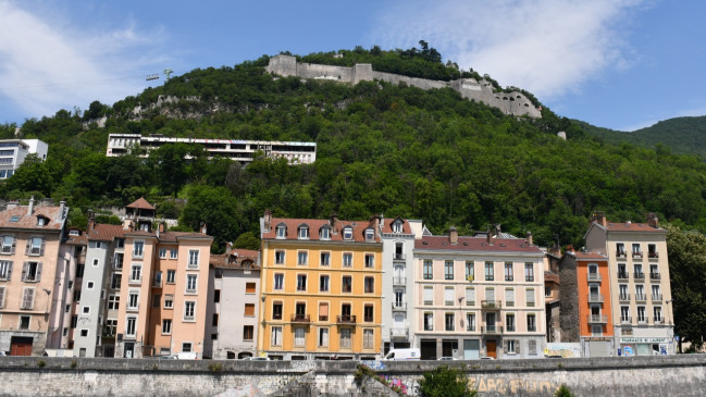 Isère : le département placé en vigilance orange canicule, jusqu’à 39°C attendus Isère : le département placé en vigilance orange canicule, jusqu’à 39°C attendus