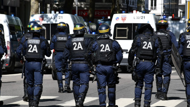 Grenoble : manifestations interdites dans le centre-ville jusqu'&agrave; dimanche, la pr&eacute;f&egrave;te menace d'instaurer un couvre-feu