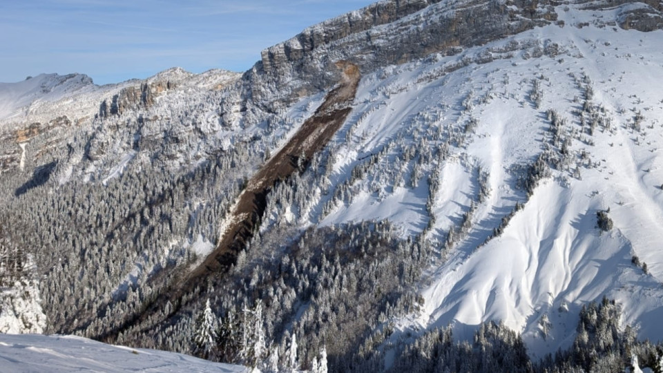 Après l'éboulement à la Dent de Crolles, le sentier du Trou du Glaz restera fermé plusieurs mois