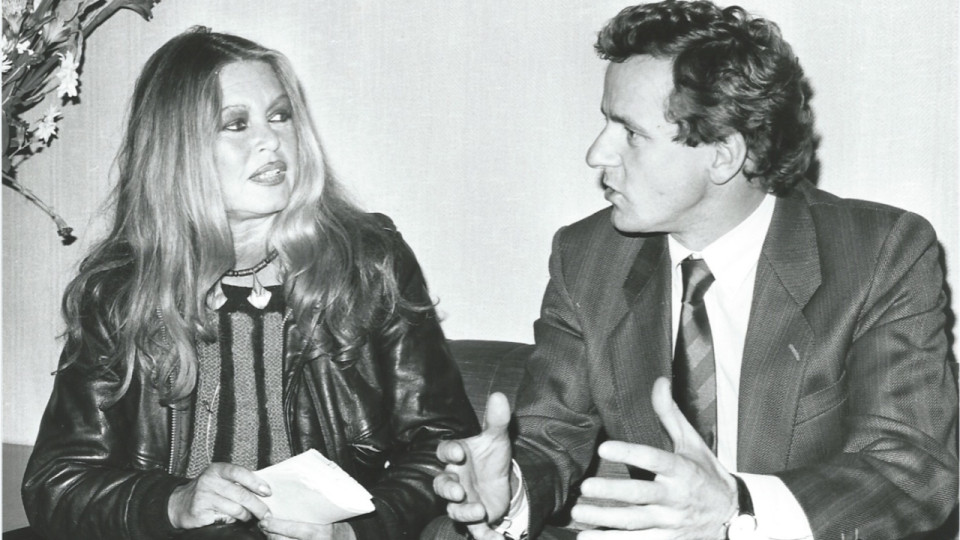 "Elle s'est attaqu&eacute;e &agrave; mon mollet" : Alain Carignon rend hommage &agrave; Brigitte Bardot &agrave; travers une anecdote marquante