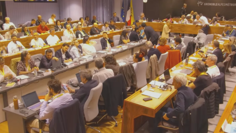 M&eacute;tropole de Grenoble : pas de pr&eacute;sident &eacute;lu, une nouvelle s&eacute;ance fix&eacute;e au 30 avril