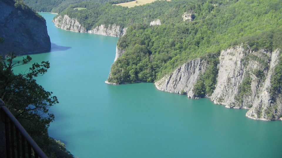 Gouvernance paralys&eacute;e, projets retard&eacute;s : le rapport qui &eacute;pingle le gestionnaire du lac de Monteynard