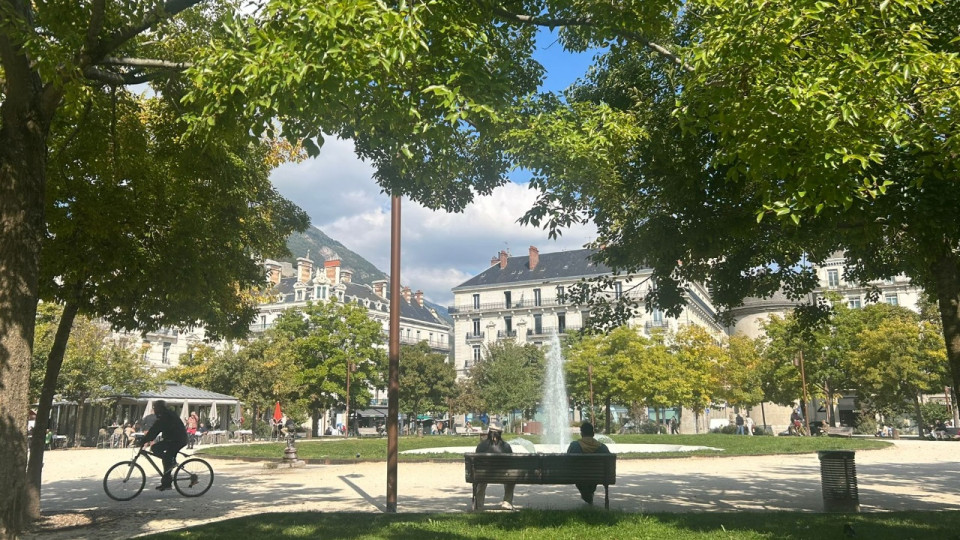 Jusqu&rsquo;&agrave; 37&deg;C attendus &agrave; Grenoble, un nouvel &eacute;pisode de forte chaleur se profile