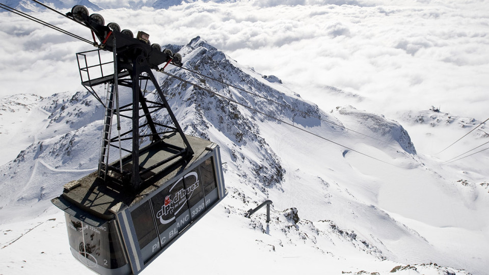 Alpe d&rsquo;Huez : le t&eacute;l&eacute;ph&eacute;rique du Pic Blanc bient&ocirc;t de nouveau op&eacute;rationnel