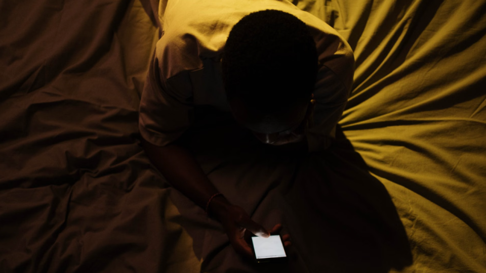 Pi&eacute;g&eacute; par une fausse coll&eacute;gienne de 12 ans, ce p&eacute;docriminel multir&eacute;cidiviste est condamn&eacute; apr&egrave;s l&rsquo;envoi de photos de son sexe