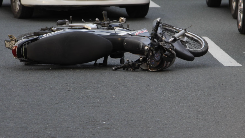 &Eacute;chirolles : deux jeunes de 18 ans bless&eacute;s dans une chute &agrave; moto, l&rsquo;un gri&egrave;vement