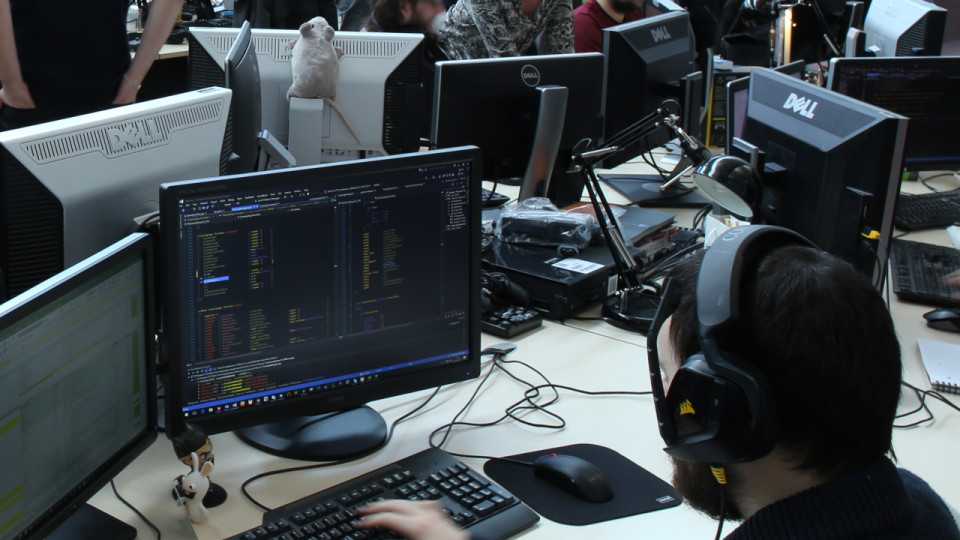 Grenoble : l&rsquo;entreprise Vates l&egrave;ve 30 millions d&rsquo;euros pour acc&eacute;l&eacute;rer dans la virtualisation open source