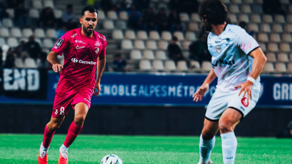 Ligue 2 : Grenoble s'enfonce dans la crise apr&egrave;s une nouvelle d&eacute;faite inqui&eacute;tante face &agrave; Boulogne (0-2)