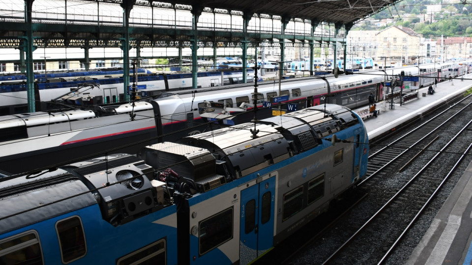 TGV Paris-Grenoble : la FNAUT s&rsquo;inqui&egrave;te pour l&rsquo;avenir de la ligne