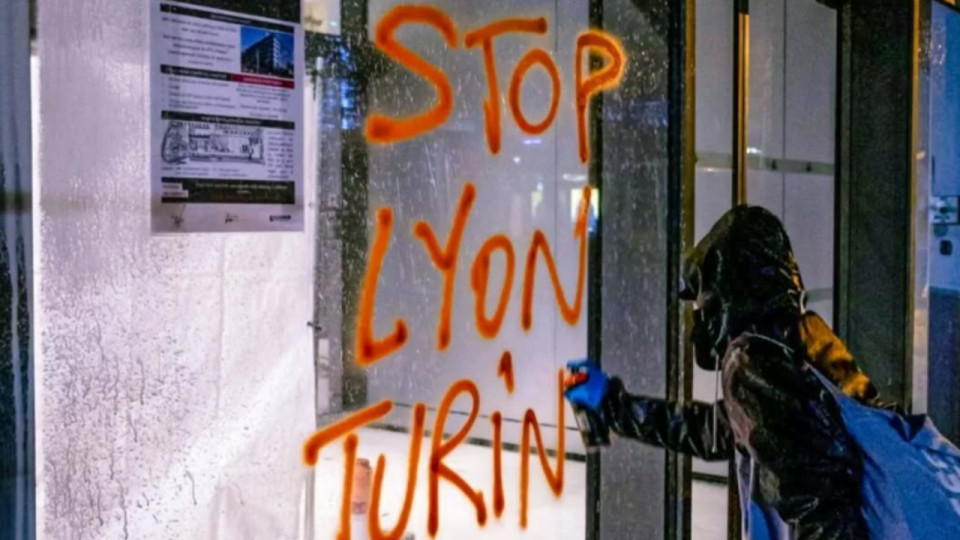 "Le chantier de l&rsquo;horreur" : les opposants au Lyon-Turin se mobilisent ce samedi en Is&egrave;re