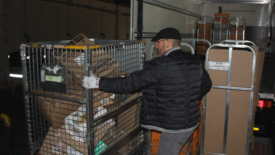 "C'est bon, on a livré les deux bombes" : des livreurs interpellés à l'ILL de Grenoble "C'est bon, on a livré les deux bombes" : des livreurs interpellés à l'ILL de Grenoble