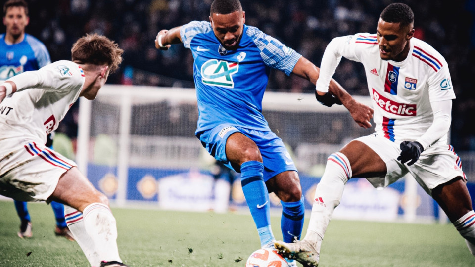 Coupe de France : Grenoble sorti avec les honneurs par l'OL (2-1)